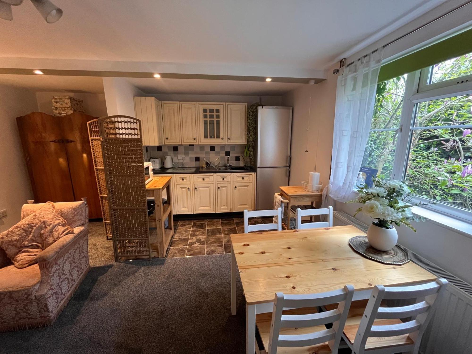 The Annexe - 10 Howards Croft Mile End 외부 사진
